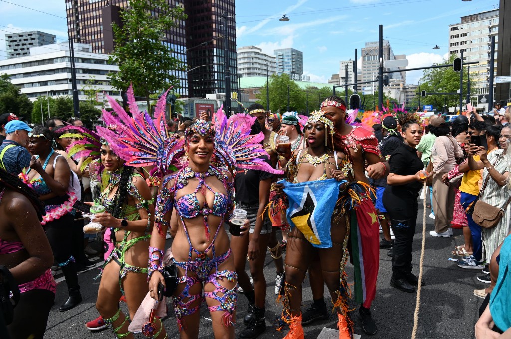 ../Images/Zomercarnaval 2024 480.jpg